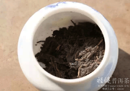 ����ڸ��³�ʪ���ļ���Ų�Ҷ